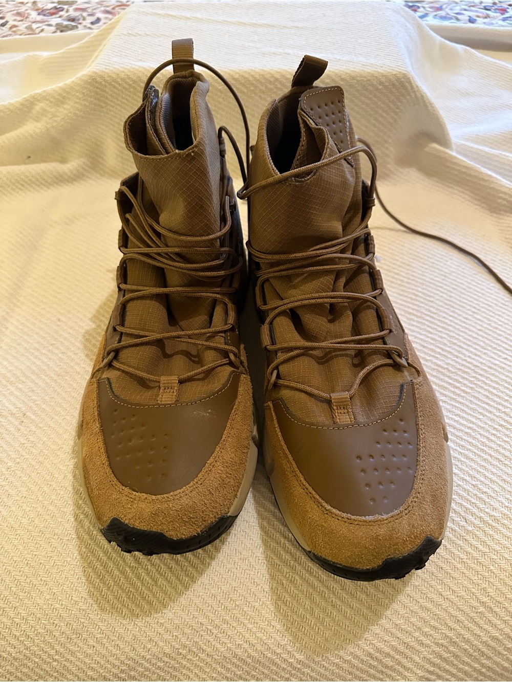 UNDER ARMOUR BOOTS MEN UA CHARGED LOADOUT TREK WP BRN/BRN 3027681-200